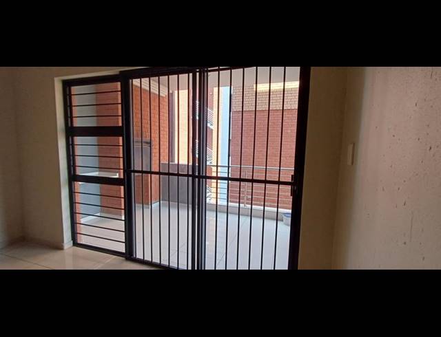 3 BEDROOM APARTMENT FOR SALE IN EVELEIGH